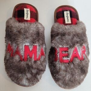 Dearfoams Mama Bear Slippers - Size M / 7-8